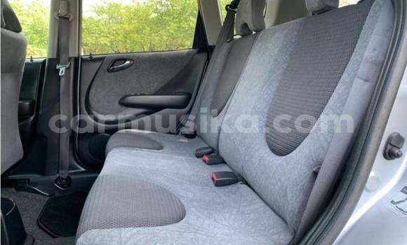 Buy Used Honda Fit Silver Car in Beitbridge in Matabeleland South Buy Used Honda Fit Silver Car in Beitbridge in Matabeleland South