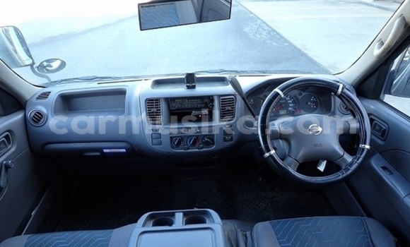 Acheter Occasion Voiture Nissan Caravan Gris à Beitbridge, Matabeleland South Acheter Occasion Voiture Nissan Caravan Gris à Beitbridge, Matabeleland South