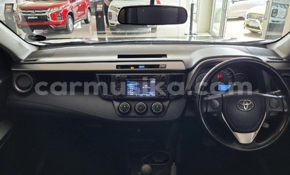 Acheter Occasion Voiture Toyota RAV4 Gris à Beitbridge, Matabeleland South Acheter Occasion Voiture Toyota RAV4 Gris à Beitbridge, Matabeleland South