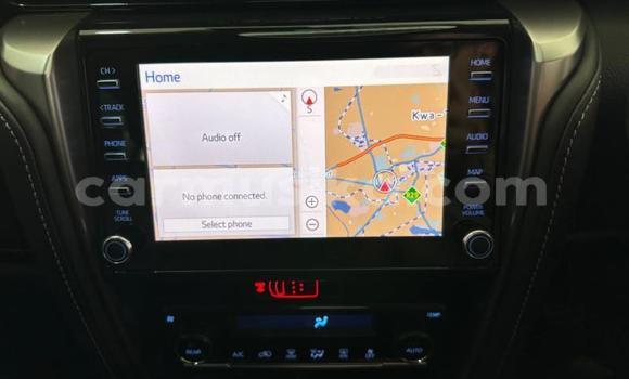 Acheter Occasion Voiture Toyota Fortuner Blanc à Beitbridge, Matabeleland South Acheter Occasion Voiture Toyota Fortuner Blanc à Beitbridge, Matabeleland South