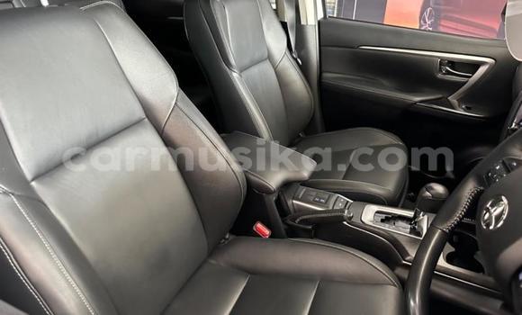 Acheter Occasion Voiture Toyota Fortuner Blanc à Beitbridge, Matabeleland South Acheter Occasion Voiture Toyota Fortuner Blanc à Beitbridge, Matabeleland South