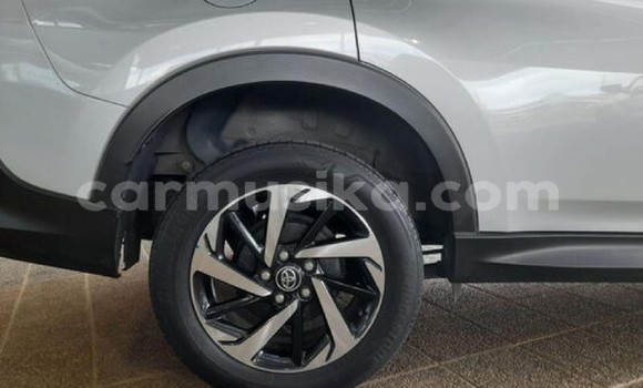 Acheter Occasion Voiture Toyota Rush Gris à Beitbridge, Matabeleland South Acheter Occasion Voiture Toyota Rush Gris à Beitbridge, Matabeleland South