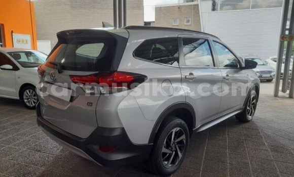 Acheter Occasion Voiture Toyota Rush Gris à Beitbridge, Matabeleland South Acheter Occasion Voiture Toyota Rush Gris à Beitbridge, Matabeleland South