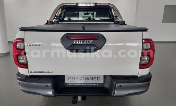 Acheter Occasion Voiture Toyota Hilux Blanc à Beitbridge, Matabeleland South Acheter Occasion Voiture Toyota Hilux Blanc à Beitbridge, Matabeleland South