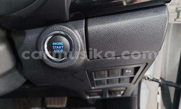 Acheter Occasion Voiture Toyota Hilux Blanc à Beitbridge, Matabeleland South Acheter Occasion Voiture Toyota Hilux Blanc à Beitbridge, Matabeleland South