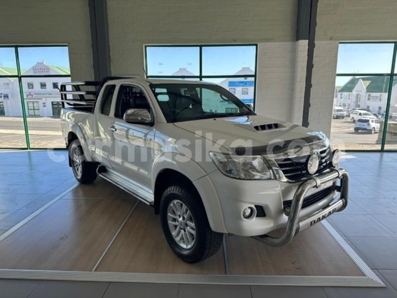 Big with watermark toyota hilux matabeleland south beitbridge 32077