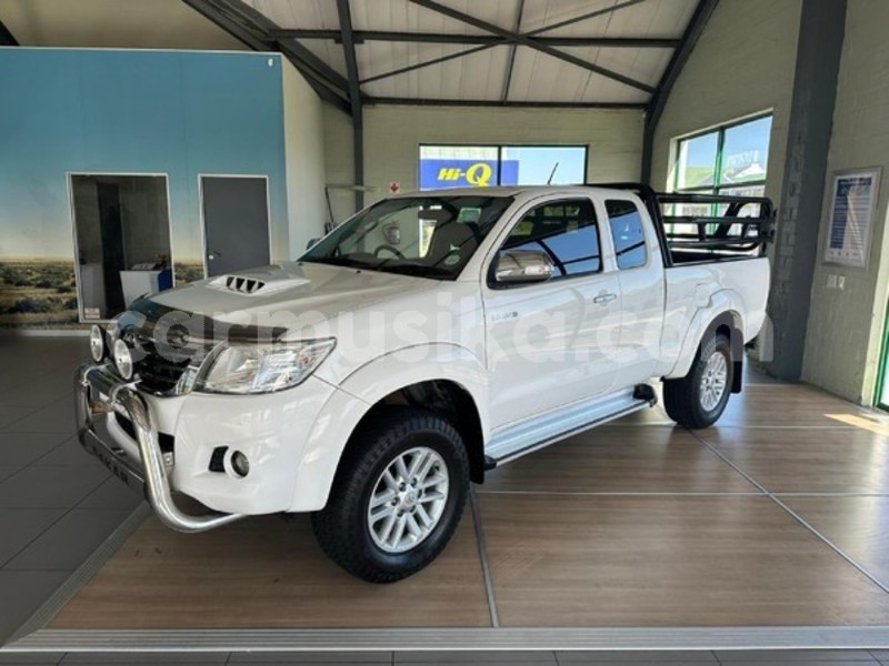 Big with watermark toyota hilux matabeleland south beitbridge 32077