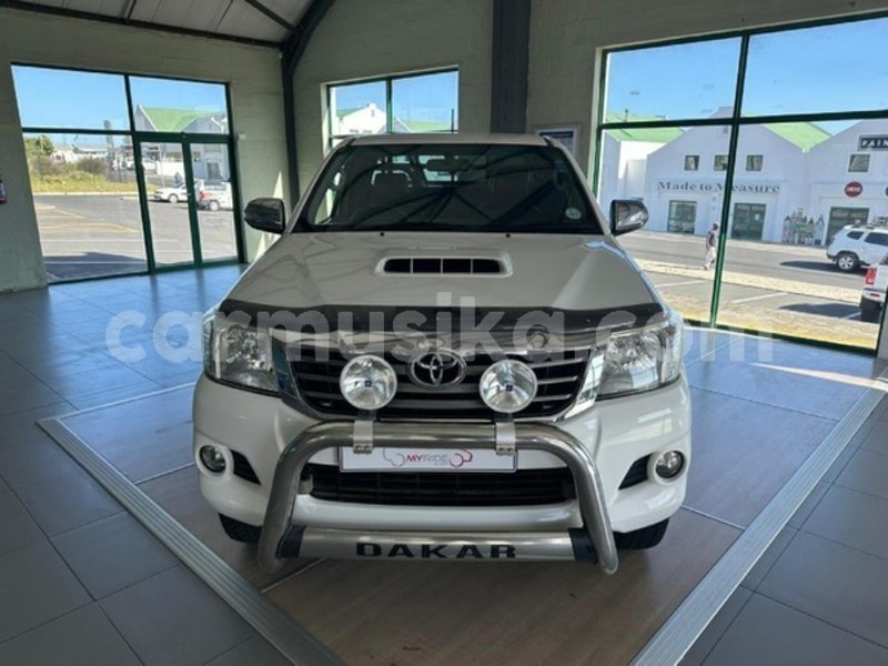 Big with watermark toyota hilux matabeleland south beitbridge 32077