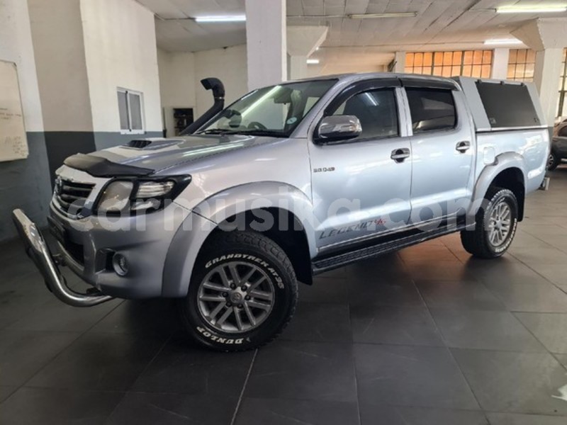 Big with watermark toyota hilux matabeleland south beitbridge 32078