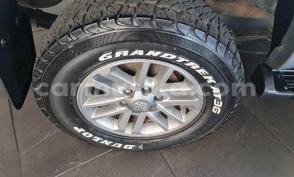 Acheter Occasion Voiture Toyota Hilux Gris à Beitbridge, Matabeleland South Acheter Occasion Voiture Toyota Hilux Gris à Beitbridge, Matabeleland South