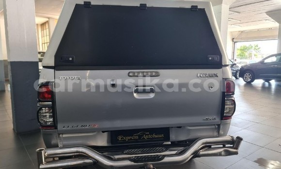 Acheter Occasion Voiture Toyota Hilux Gris à Beitbridge, Matabeleland South Acheter Occasion Voiture Toyota Hilux Gris à Beitbridge, Matabeleland South