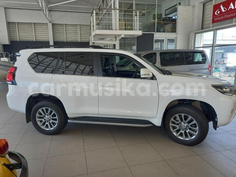 Big with watermark toyota land cruiser prado matabeleland south beitbridge 32081