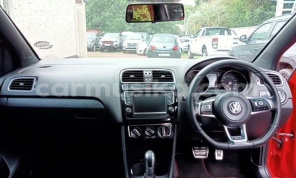 Acheter Occasion Voiture Volkswagen Polo GTI Rouge à Beitbridge, Matabeleland South Acheter Occasion Voiture Volkswagen Polo GTI Rouge à Beitbridge, Matabeleland South
