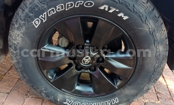 Tenga Tsaru Toyota Hilux Chena Mota in Beitbridge in Matabeleland South Tenga Tsaru Toyota Hilux Chena Mota in Beitbridge in Matabeleland South