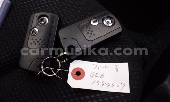 Acheter Occasion Voiture Honda Fit Bleu à Beitbridge, Matabeleland South Acheter Occasion Voiture Honda Fit Bleu à Beitbridge, Matabeleland South