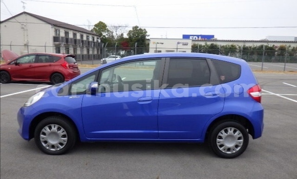 Acheter Occasion Voiture Honda Fit Bleu à Beitbridge, Matabeleland South Acheter Occasion Voiture Honda Fit Bleu à Beitbridge, Matabeleland South