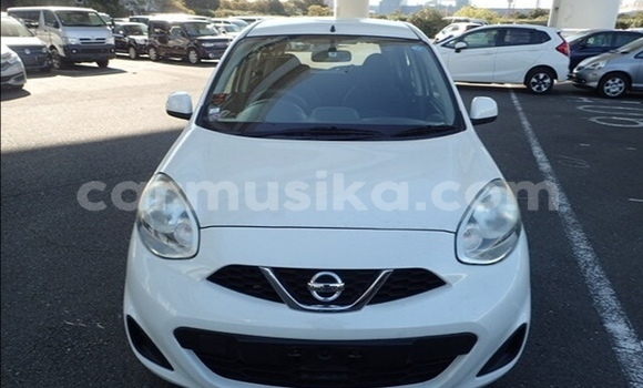 Acheter Occasion Voiture Nissan March Blanc à Beitbridge, Matabeleland South Acheter Occasion Voiture Nissan March Blanc à Beitbridge, Matabeleland South