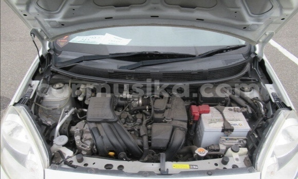 Acheter Occasion Voiture Nissan March Blanc à Beitbridge, Matabeleland South Acheter Occasion Voiture Nissan March Blanc à Beitbridge, Matabeleland South