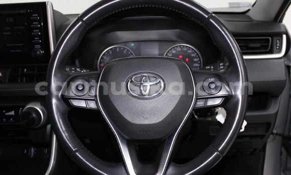 Acheter Occasion Voiture Toyota RAV4 Gris à Beitbridge, Matabeleland South Acheter Occasion Voiture Toyota RAV4 Gris à Beitbridge, Matabeleland South