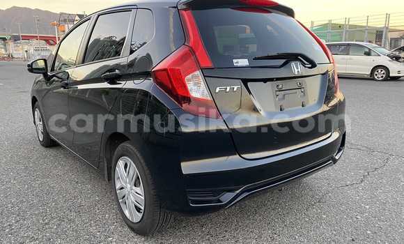 Buy Used Honda Fit Black Car in Beitbridge in Matabeleland South Buy Used Honda Fit Black Car in Beitbridge in Matabeleland South