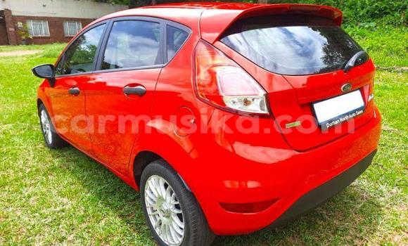 Acheter Occasion Voiture Ford Fiesta Rouge à Beitbridge, Matabeleland South Acheter Occasion Voiture Ford Fiesta Rouge à Beitbridge, Matabeleland South