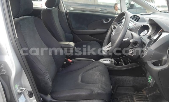 Acheter Occasion Voiture Honda Fit Gris à Beitbridge, Matabeleland South Acheter Occasion Voiture Honda Fit Gris à Beitbridge, Matabeleland South