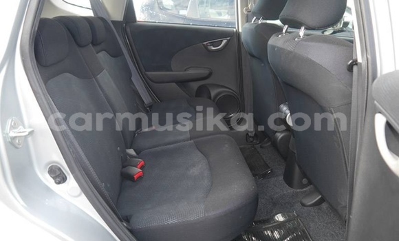 Acheter Occasion Voiture Honda Fit Gris à Beitbridge, Matabeleland South Acheter Occasion Voiture Honda Fit Gris à Beitbridge, Matabeleland South