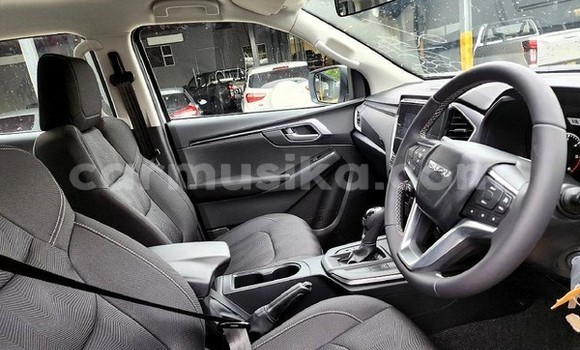 Tenga Tsaru Isuzu D–MAX Chena Mota in Beitbridge in Matabeleland South Tenga Tsaru Isuzu D–MAX Chena Mota in Beitbridge in Matabeleland South