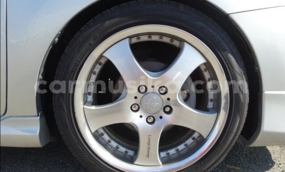 Acheter Occasion Voiture Toyota Blade Gris à Beitbridge, Matabeleland South Acheter Occasion Voiture Toyota Blade Gris à Beitbridge, Matabeleland South