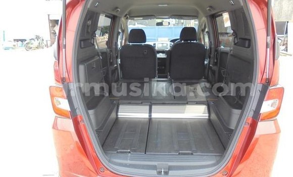 Buy Used Honda Freed Red Car in Beitbridge in Matabeleland South Buy Used Honda Freed Red Car in Beitbridge in Matabeleland South