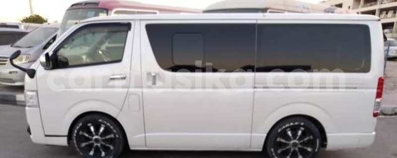 Big with watermark toyota hiace matabeleland south beitbridge 32122