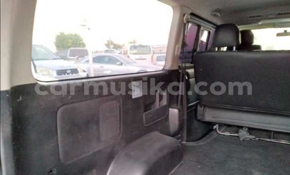 Acheter Occasion Voiture Toyota Hiace Blanc à Beitbridge, Matabeleland South Acheter Occasion Voiture Toyota Hiace Blanc à Beitbridge, Matabeleland South