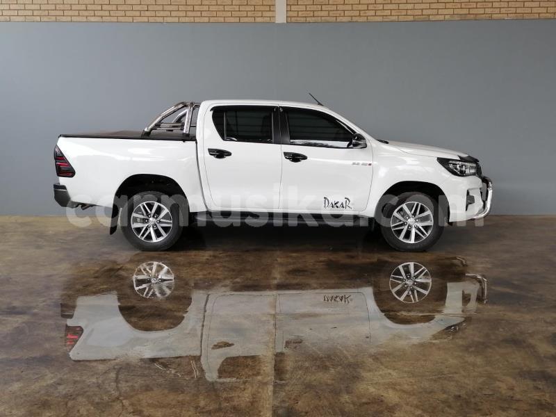 Big with watermark toyota hilux matabeleland south beitbridge 32128