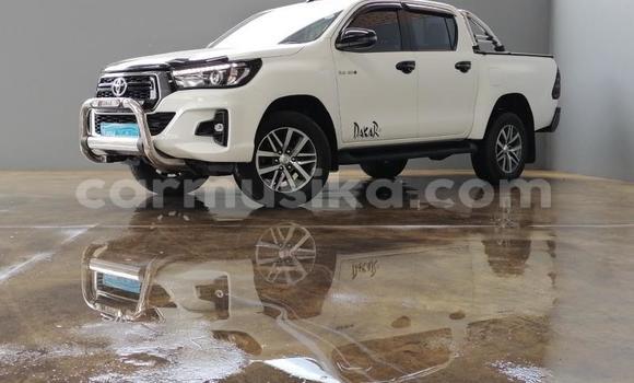 Nunua Ilio tumika Toyota Hilux Nyeupe Gari ndani ya Beitbridge nchini Matabeleland Kusini Nunua Ilio tumika Toyota Hilux Nyeupe Gari ndani ya Beitbridge nchini Matabeleland Kusini