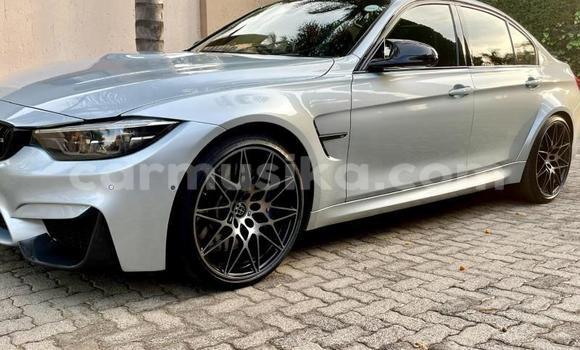 Nunua Ilio tumika BMW M3 Fedha Gari ndani ya Beitbridge nchini Matabeleland Kusini