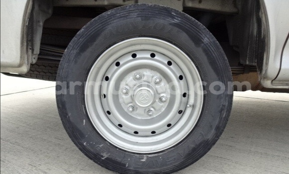 Acheter Occasion Voiture Toyota Hiace Blanc à Beitbridge, Matabeleland South Acheter Occasion Voiture Toyota Hiace Blanc à Beitbridge, Matabeleland South