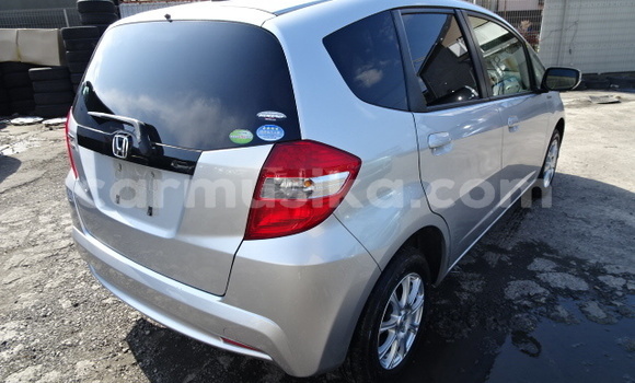 Acheter Occasion Voiture Honda Fit Gris à Beitbridge, Matabeleland South Acheter Occasion Voiture Honda Fit Gris à Beitbridge, Matabeleland South