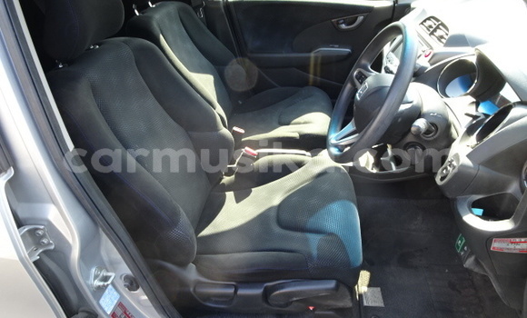 Acheter Occasion Voiture Honda Fit Gris à Beitbridge, Matabeleland South Acheter Occasion Voiture Honda Fit Gris à Beitbridge, Matabeleland South