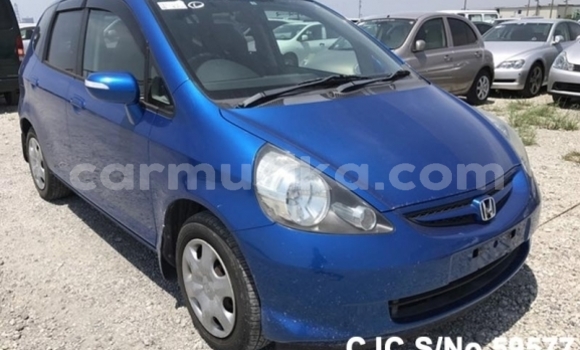 Buy Used Honda Fit Blue Car in Beitbridge in Matabeleland South Buy Used Honda Fit Blue Car in Beitbridge in Matabeleland South
