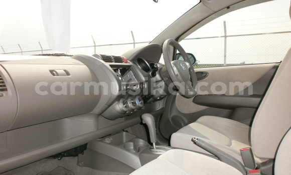 Buy Used Honda Fit Silver Car in Beitbridge in Matabeleland South Buy Used Honda Fit Silver Car in Beitbridge in Matabeleland South