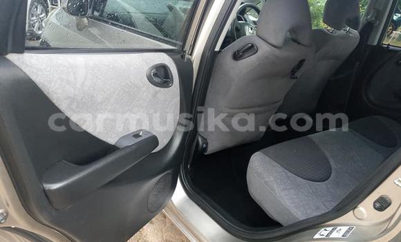 Acheter Occasion Voiture Honda Fit Gris à Beitbridge, Matabeleland South Acheter Occasion Voiture Honda Fit Gris à Beitbridge, Matabeleland South