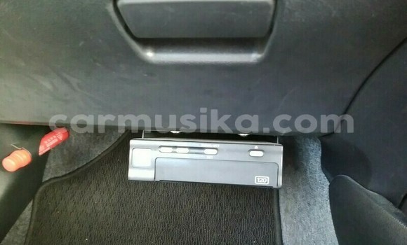 Buy Used Toyota Vitz White Car in Beitbridge in Matabeleland South Buy Used Toyota Vitz White Car in Beitbridge in Matabeleland South