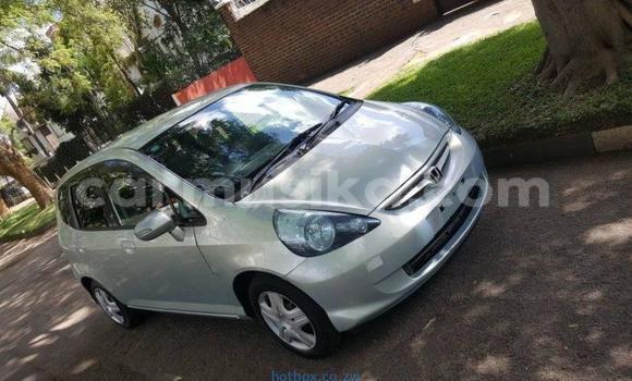 Buy Used Honda Fit Green Car in Beitbridge in Matabeleland South Buy Used Honda Fit Green Car in Beitbridge in Matabeleland South