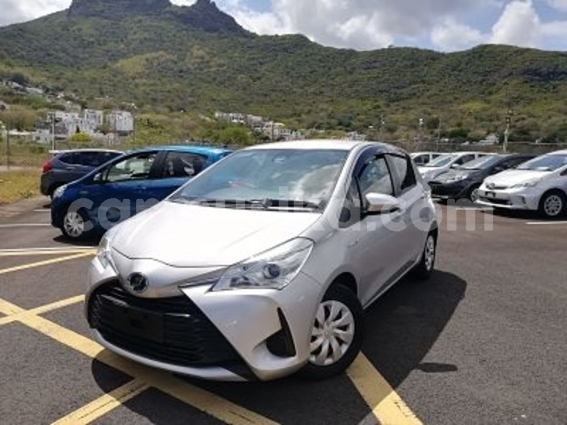 Big with watermark toyota vitz matabeleland south beitbridge 32147