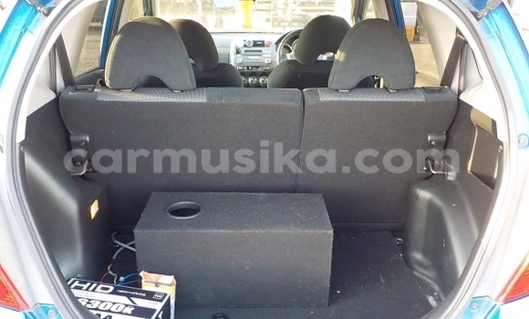 Buy Used Honda Fit Blue Car in Beitbridge in Matabeleland South Buy Used Honda Fit Blue Car in Beitbridge in Matabeleland South