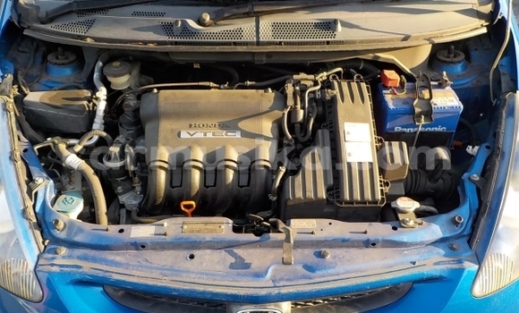 Buy Used Honda Fit Blue Car in Beitbridge in Matabeleland South Buy Used Honda Fit Blue Car in Beitbridge in Matabeleland South