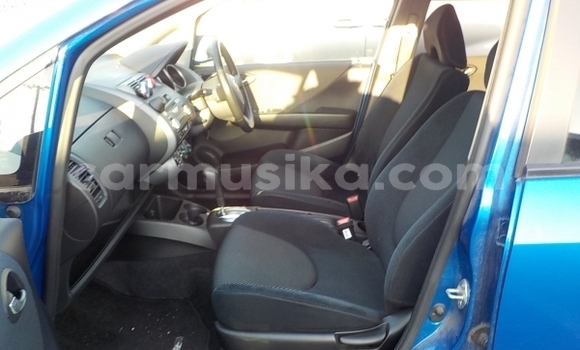 Buy Used Honda Fit Blue Car in Beitbridge in Matabeleland South Buy Used Honda Fit Blue Car in Beitbridge in Matabeleland South