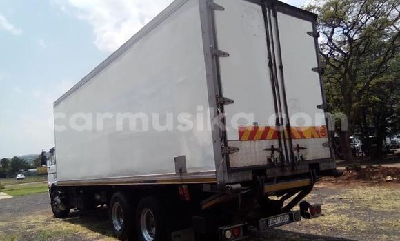 Buy Used Nissan UD White Truck in Beitbridge in Matabeleland South Buy Used Nissan UD White Truck in Beitbridge in Matabeleland South