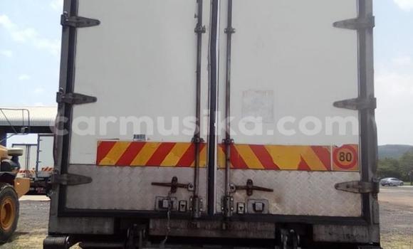 Buy Used Nissan UD White Truck in Beitbridge in Matabeleland South Buy Used Nissan UD White Truck in Beitbridge in Matabeleland South