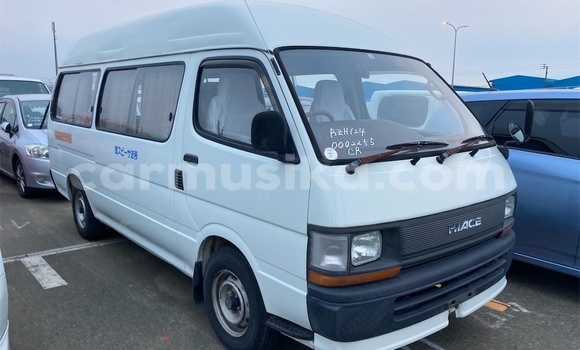 Buy Used Toyota Hiace Other Car in Beitbridge in Matabeleland South